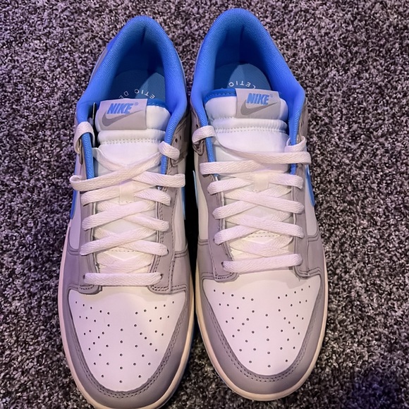 smoked grey unc blue dunks - Picture 3 of 6